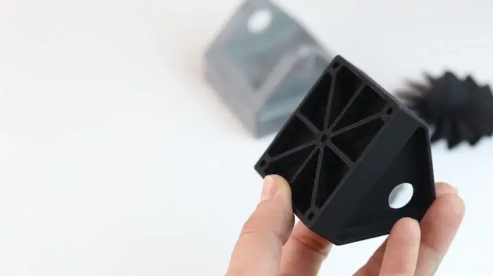 3d-printing-vs-injection--molding